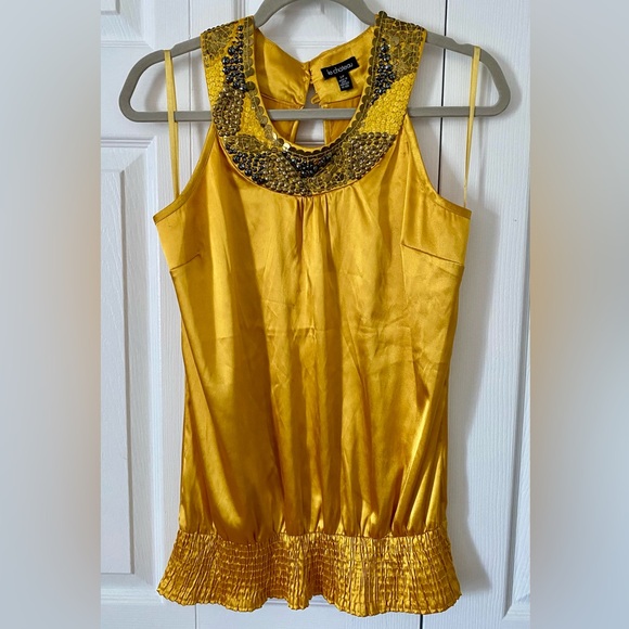 LE CHATEAU satiny yellow top for women size small - Picture 1 of 6